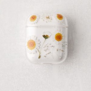 “Oops-A-Daisy” AirPods Case: SOLD OFF INSTAGRAM